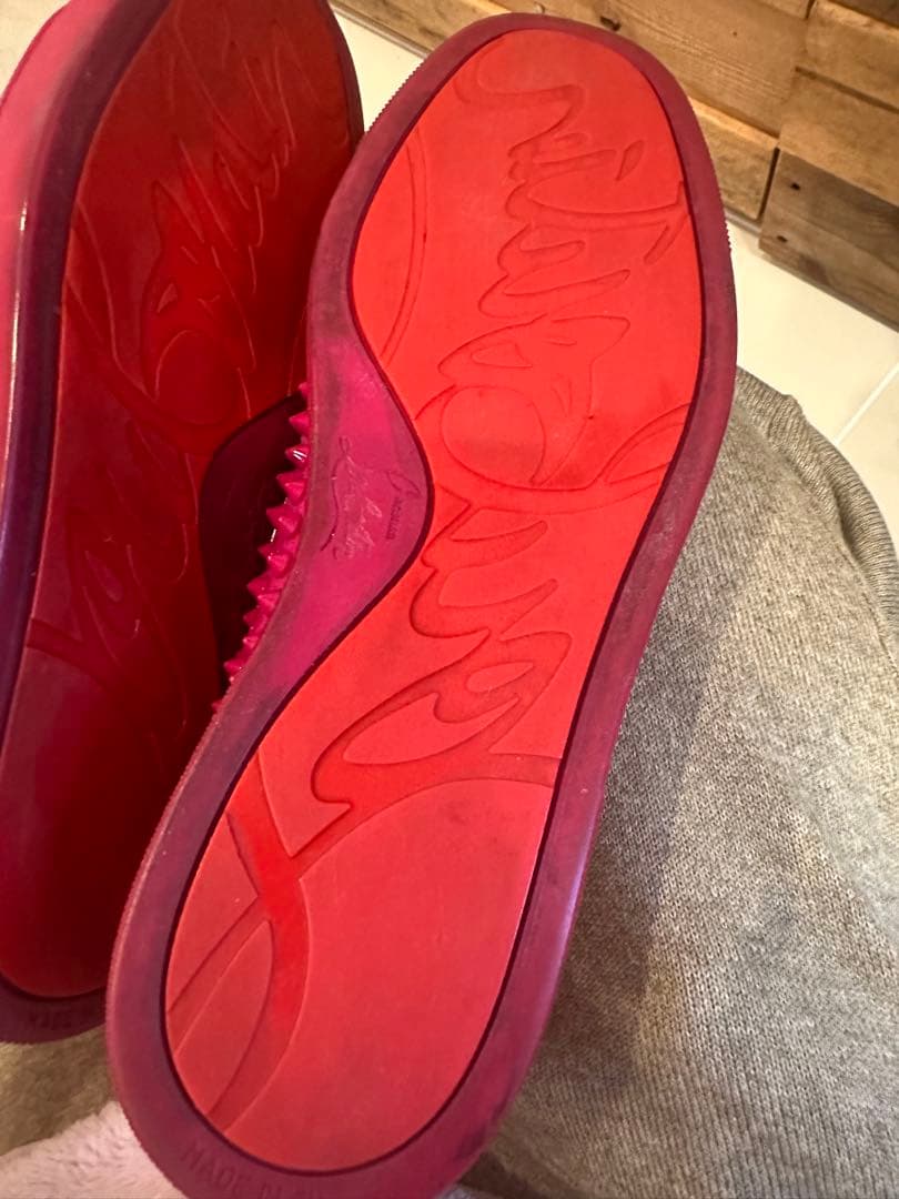 Louboutin ルブタン　ルイススパイクス　フラットスウェード　ピンク