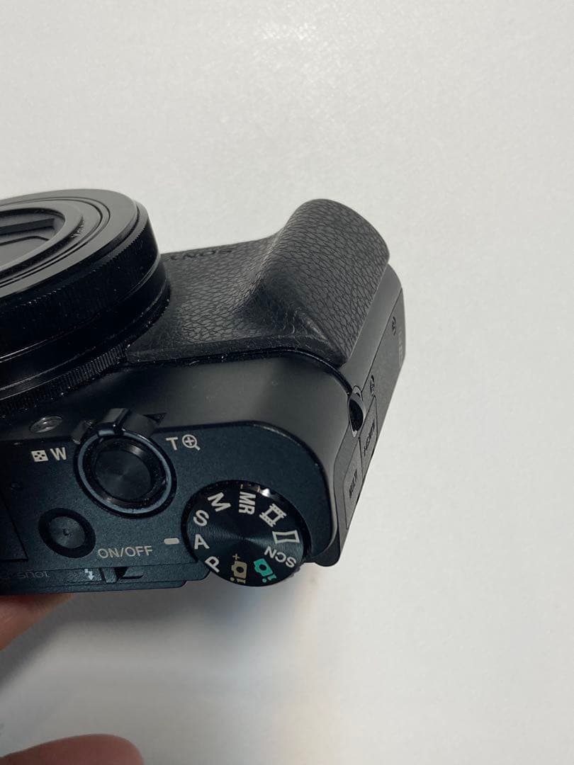 Sony RX100M3 本体と付属品