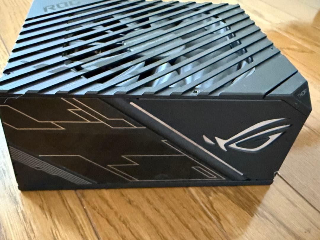 ROG THOR 1200W PLATINUM 電源ユニット
