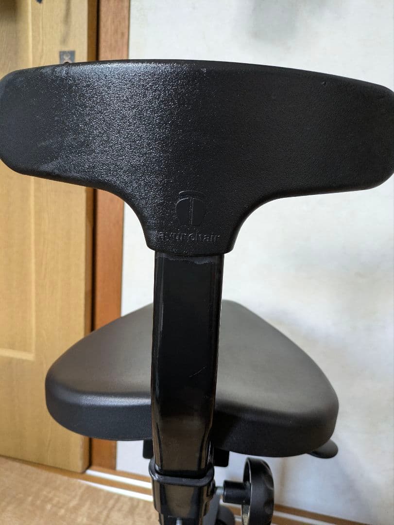 アーユルチェアー　キャスタータイプ　オクトパス　ブラック（体圧分散マット付き）