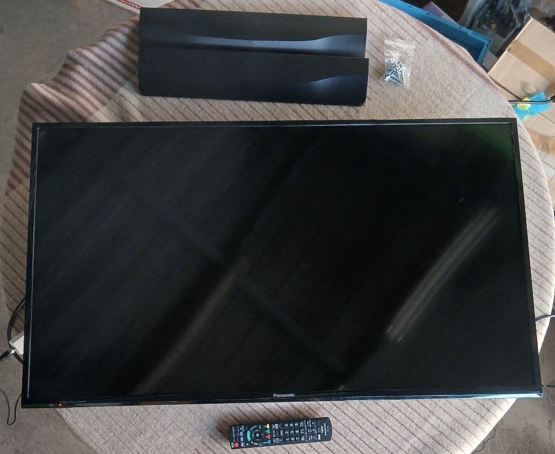 Panasonic VIERA 43型 液晶テレビTH-43D305HT ③