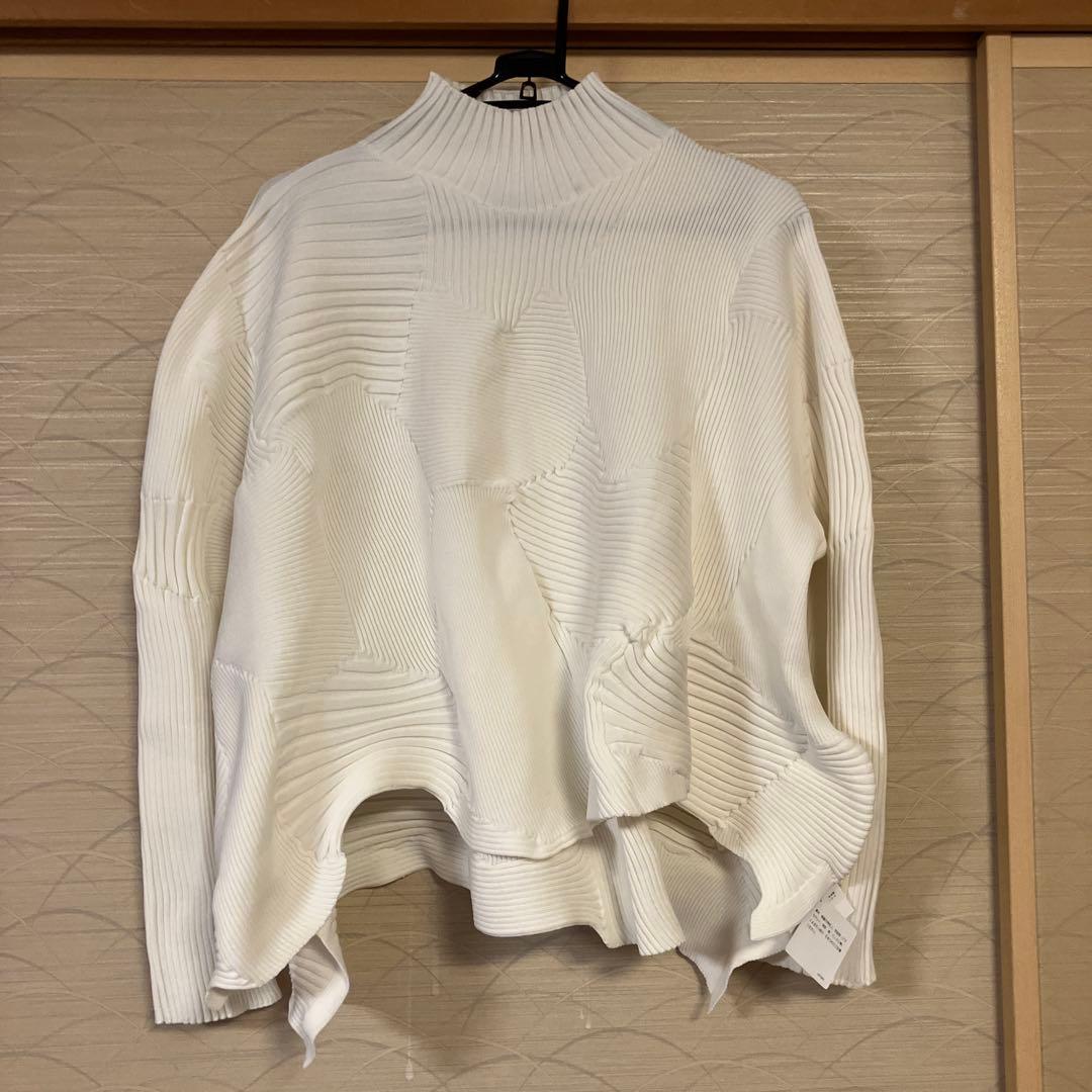 イッセイミヤケ　長袖トップス