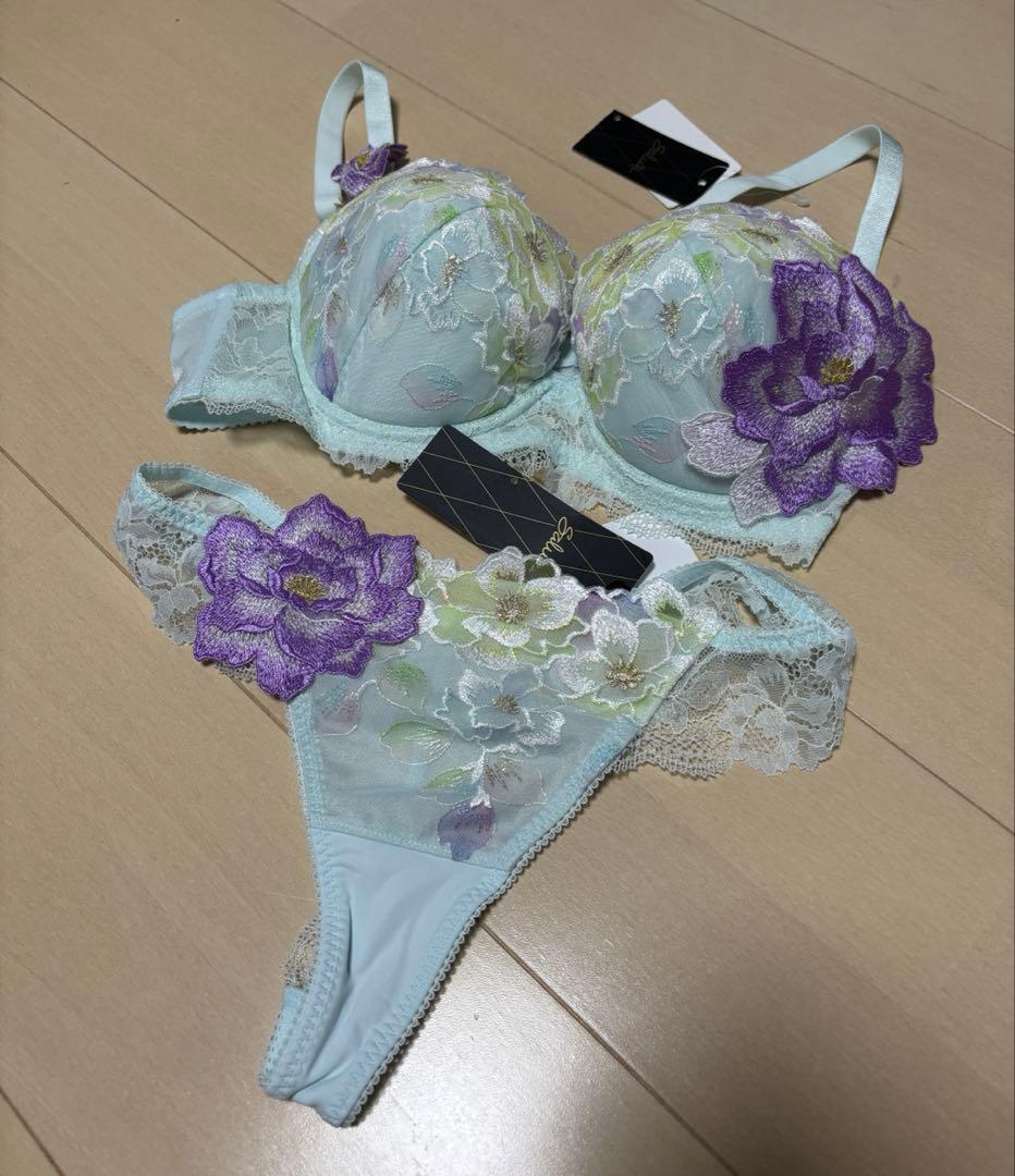 ワコール　サルート　03G 日本の花嫁　ブラジャーソングセット