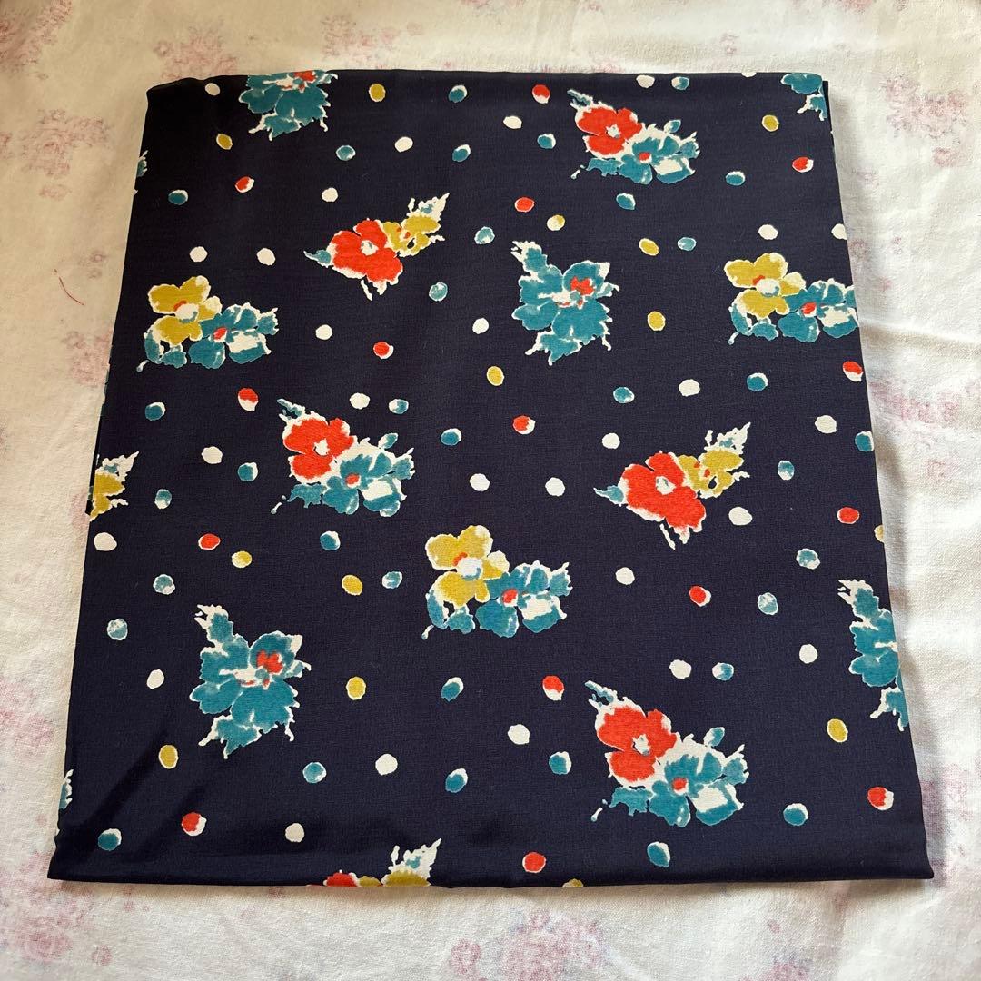 【ドレスメーキングアットホーム】表紙のワンピース生地110cm幅×2.3m