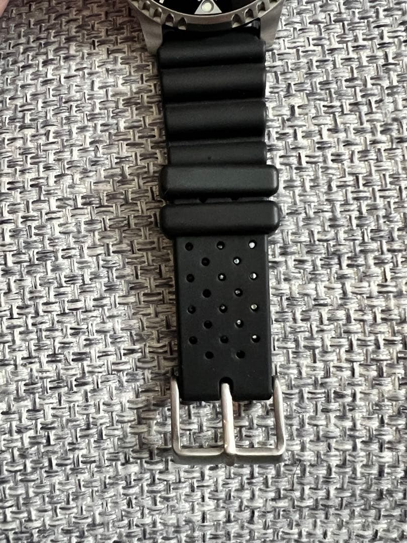 シチズン　エコドライブ　200m防水BN0156-05E