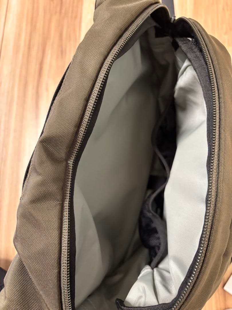 THE NORTH FACE ベビースリングバッグ オリーブグリーン美品