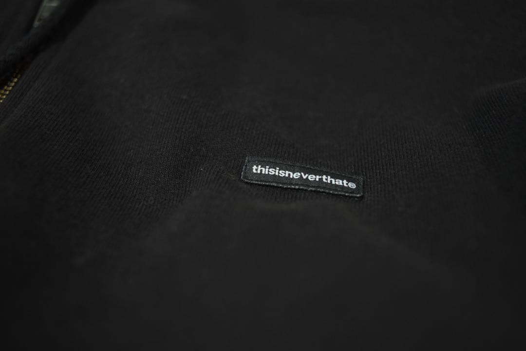 Thisisneverthat パーカー