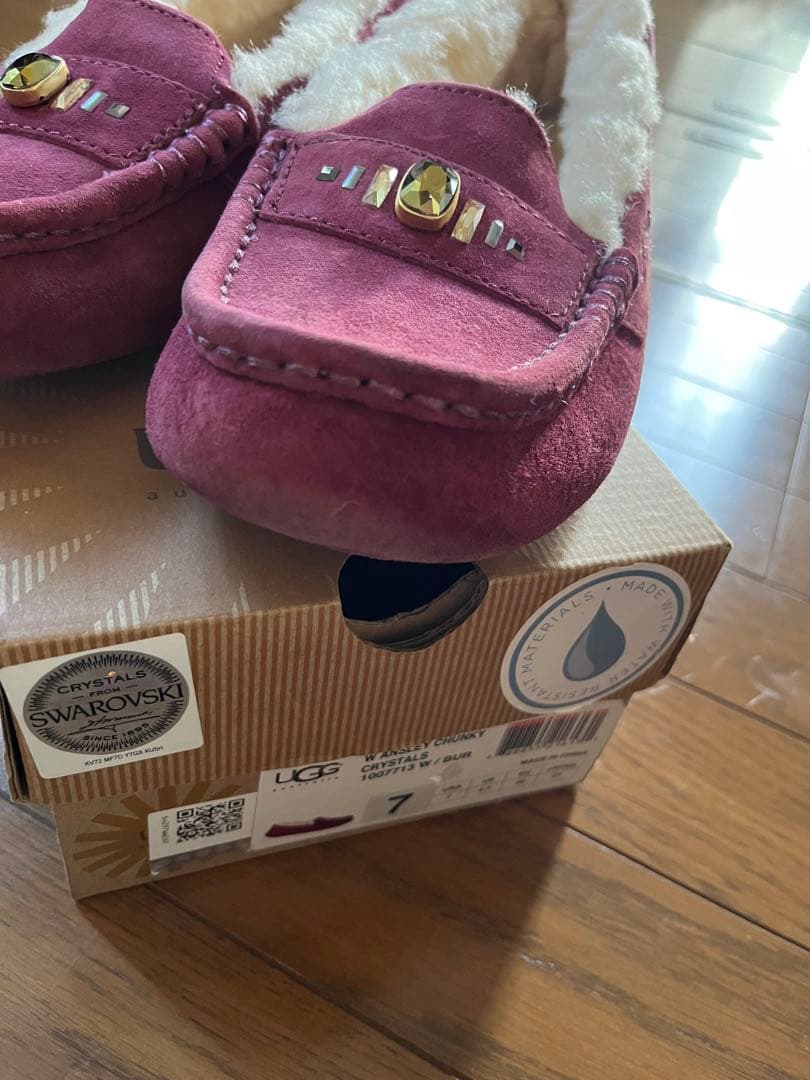 UGG アグ　モカシン　スワロフスキー