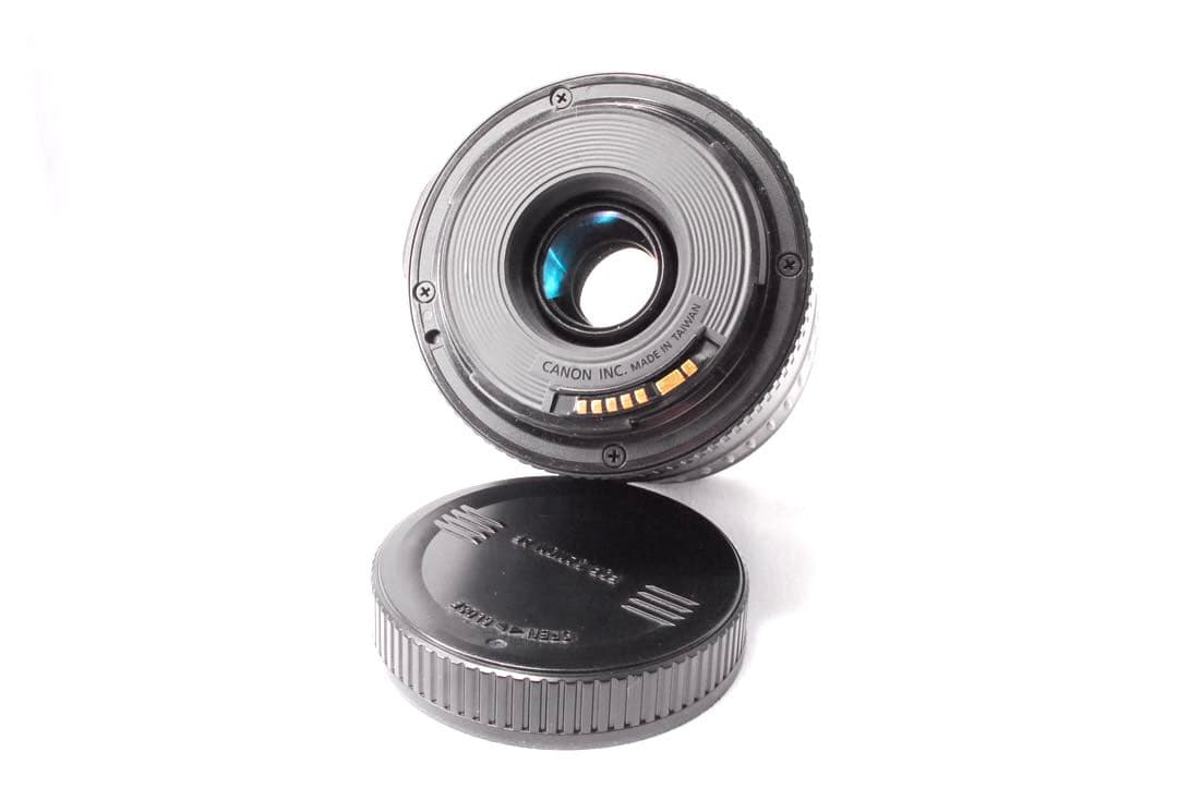 超軽量✨高画質✨Canon Kiss X7✨デジタル一眼レフカメラ✨スマホ転送✨