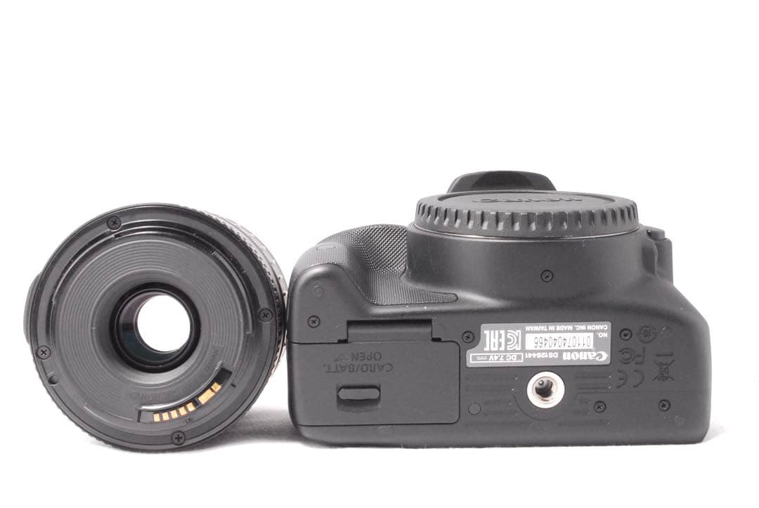 超軽量✨高画質✨Canon Kiss X7✨デジタル一眼レフカメラ✨スマホ転送✨