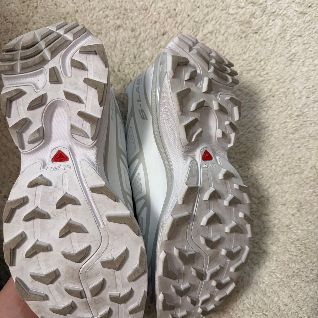 SALOMON XA PRO 3D ホワイト スニーカー