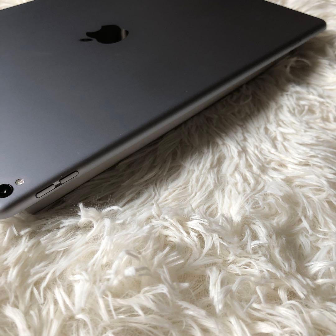 【早い者勝ち】iPad Pro 12.9 256GB SIMフリー 【すぐ発送】