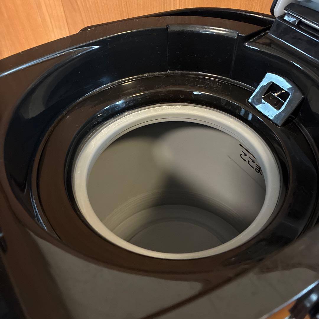 電気ポット 蒸気レス VE お湯計量機能付き とく子さん 3L PIG-J300