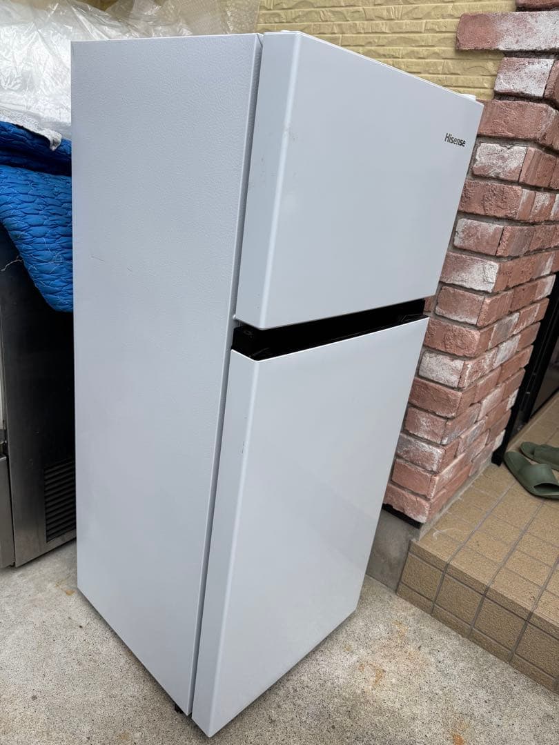 【2025年製】 ほぼ未使用ハイセンス 冷蔵庫HR-B12HW 容量124L