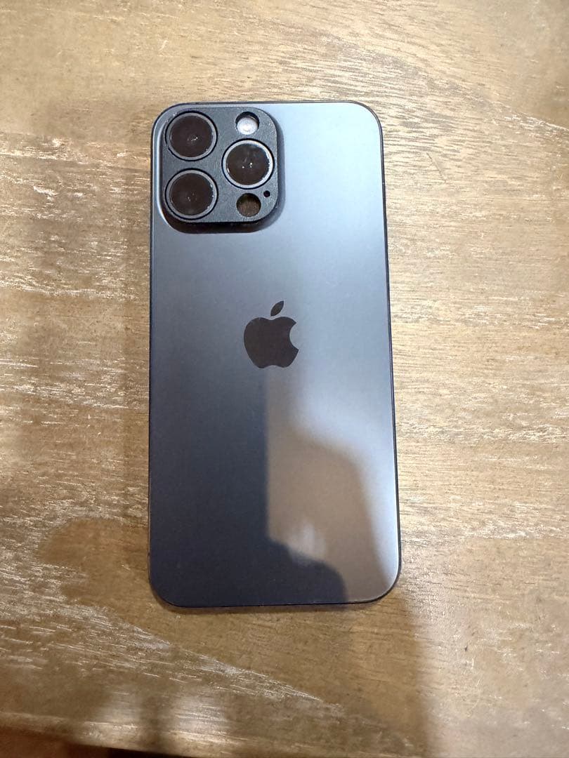 Apple iPhone 15ProMax ブラックチタニウム