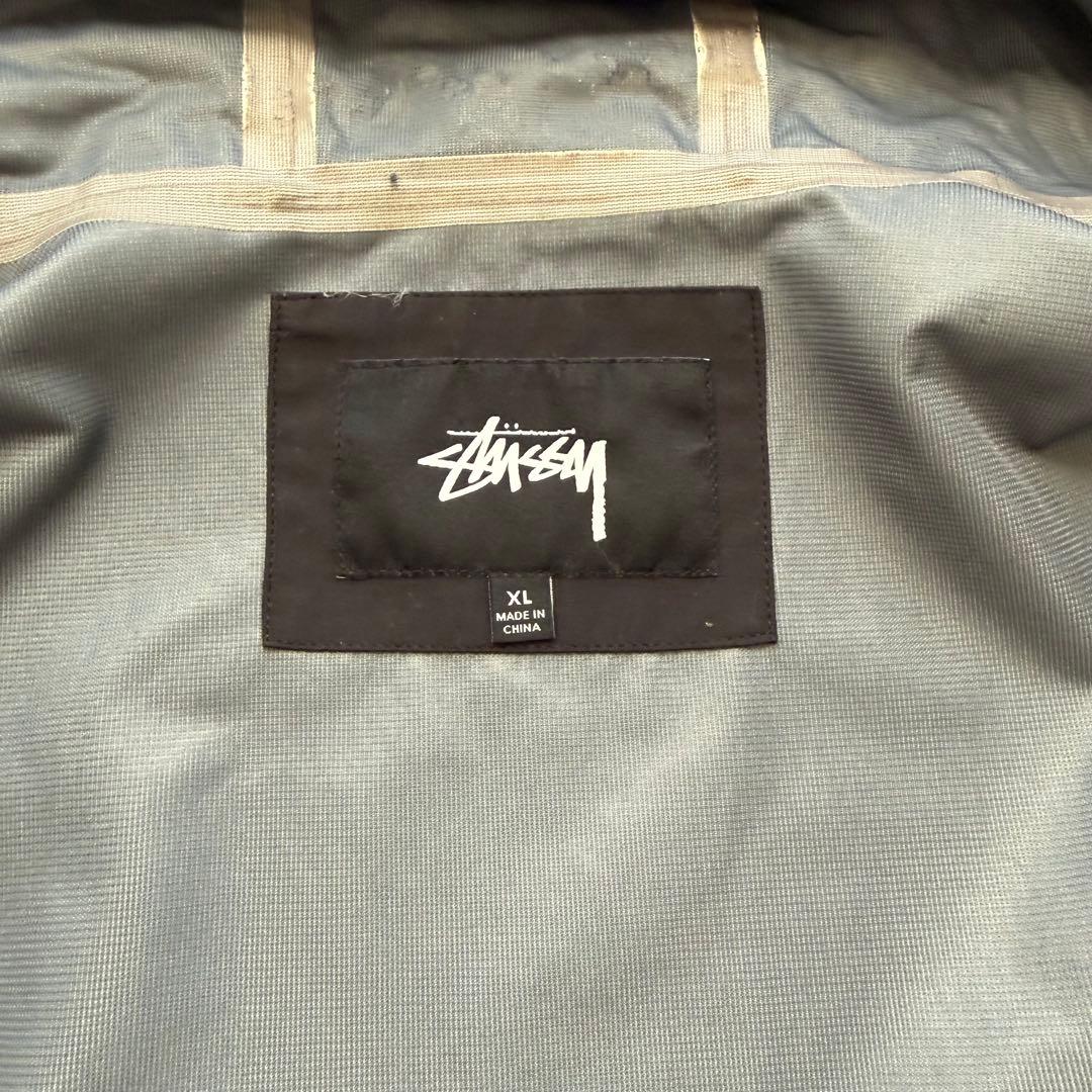 STUSSY ブラック シェルジャケット
