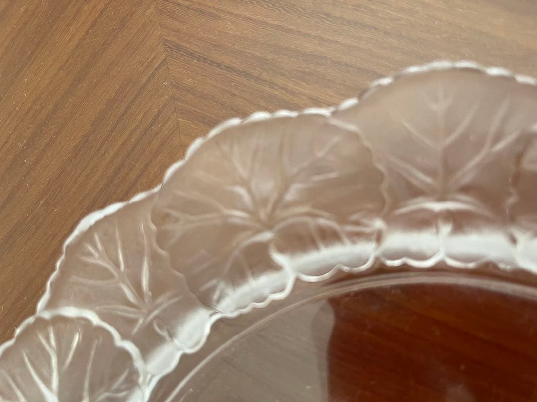 ラリック プレート ● 直径21cm ヴィンテージ