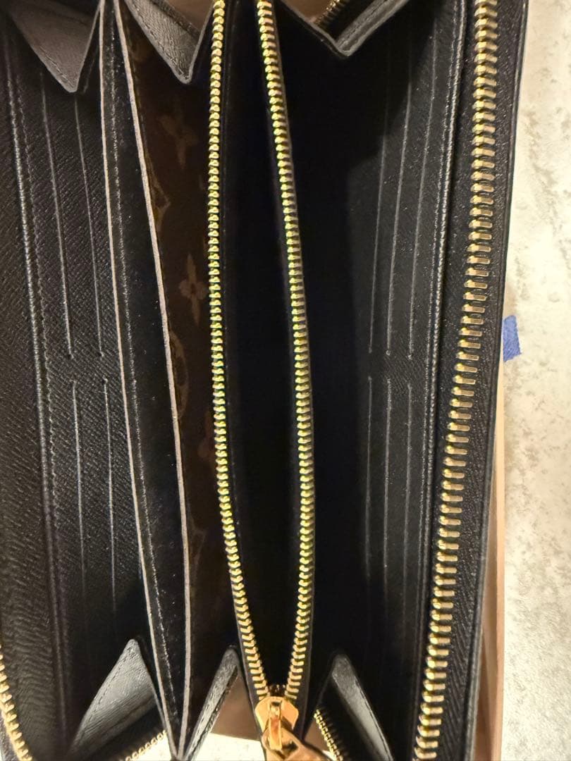 ソ*マ様 ルイヴィトン　モノグラム　ジッピー・ウォレット レティーロ　財布　ブラ