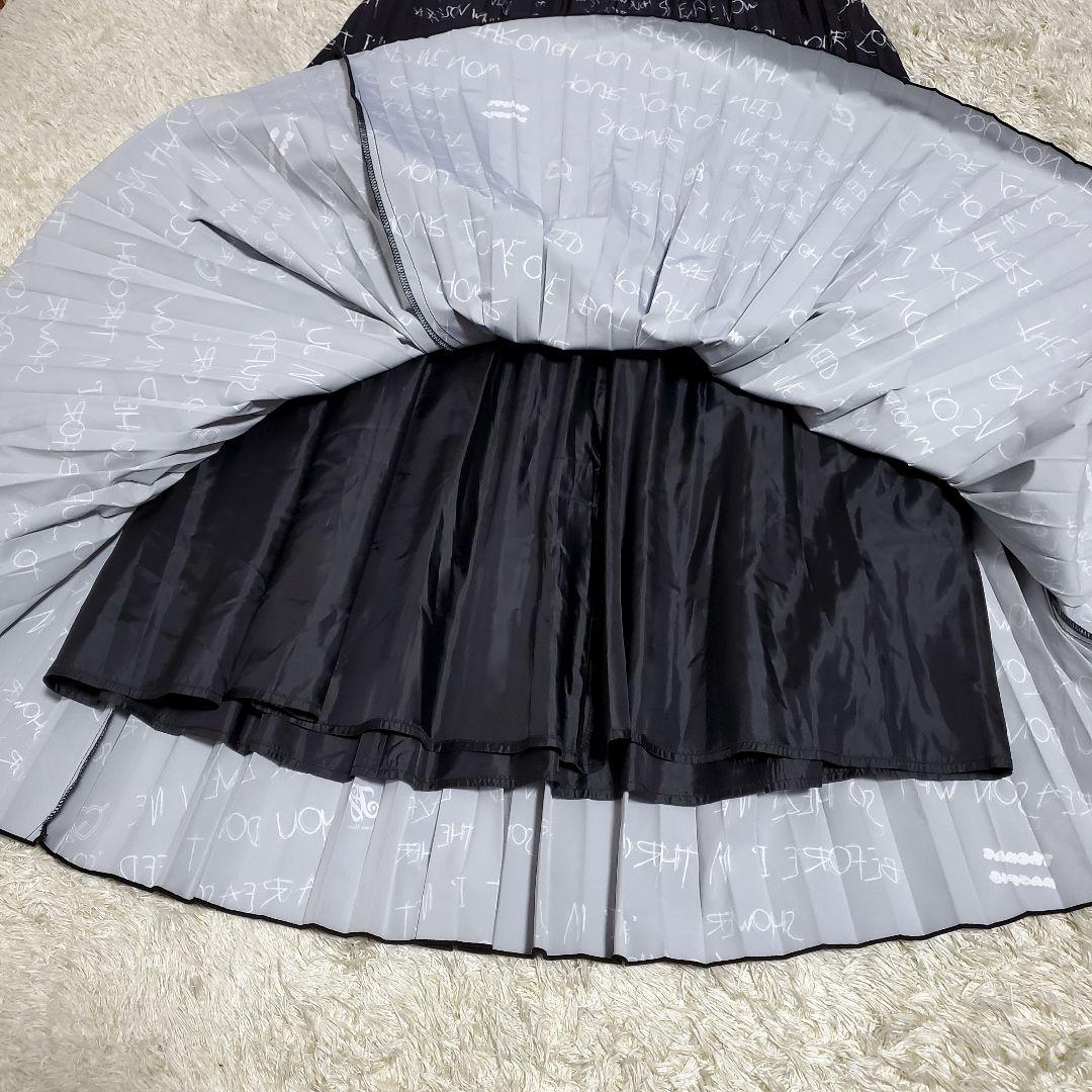 新品✨トーマスマグパイ　プリーツ　総柄　スカート　タグ付き　38