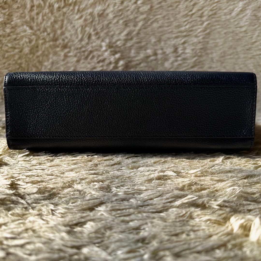 美品　MCM トートバッグ　A4 カモフラ　ロゴ　プレート　レザー　ネイビー