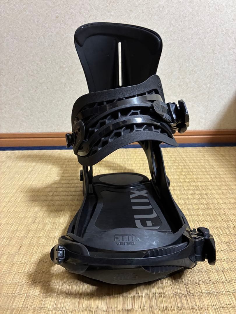 FLUX ビンディング Mサイズ