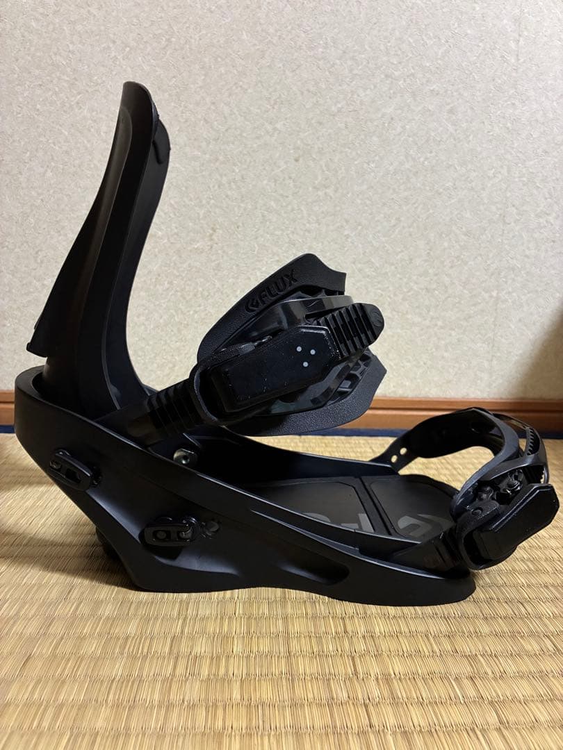 FLUX ビンディング Mサイズ