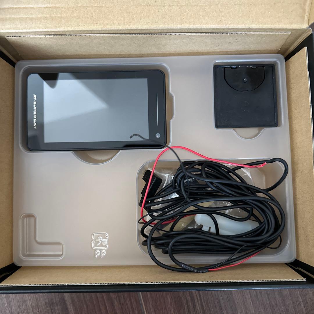 【美品】ユピテルレーザー＆レーダー探知機 Z1000