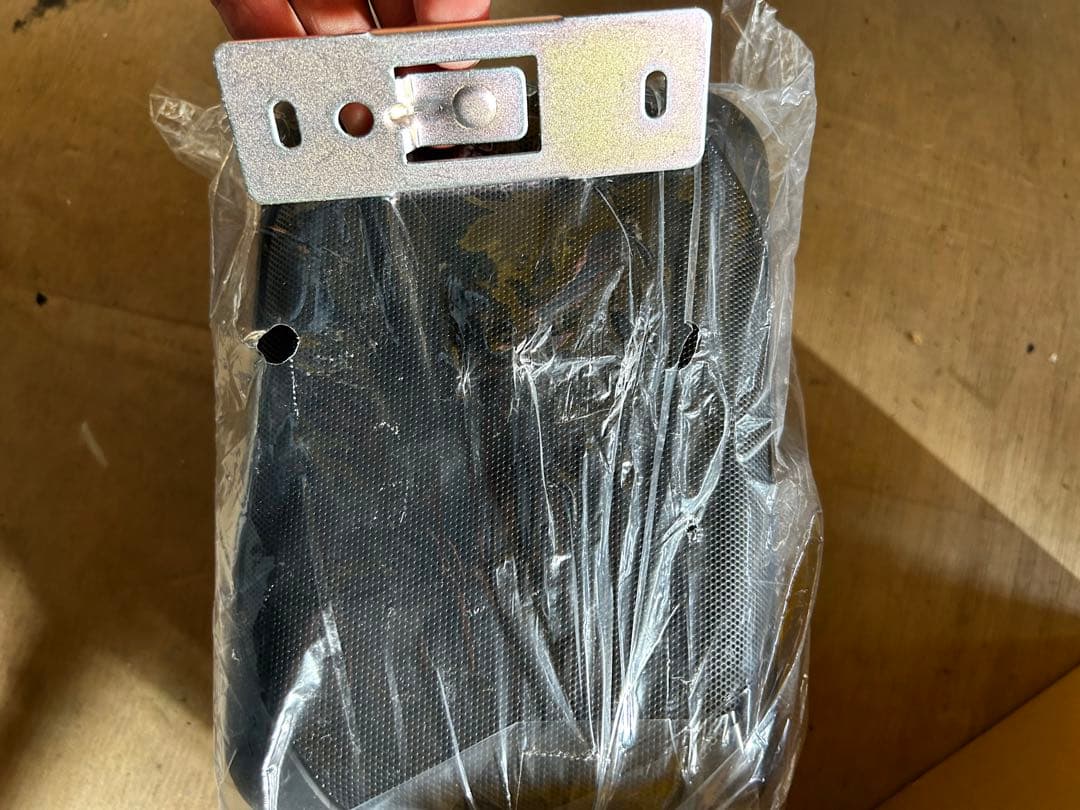 オースミ電機　ボックススピーカー