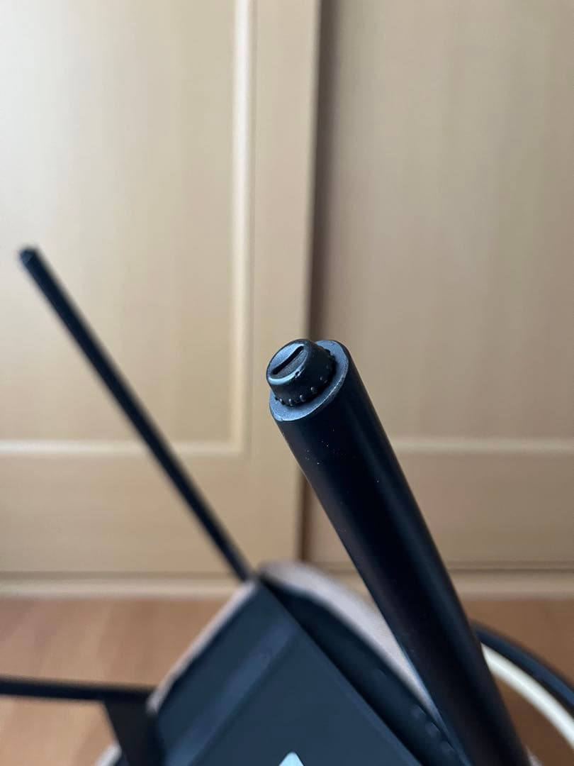 ウニコ　ELEMT(エレムト)　チェア アイアン ナチュラル　アイボリー