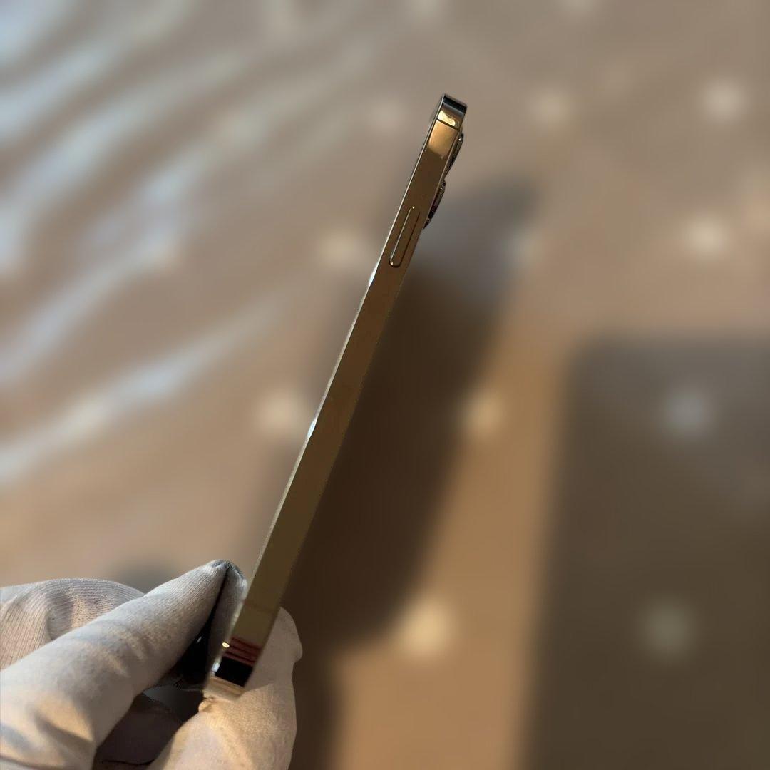 美品 iPhone12ProMAX 256GB ゴールド