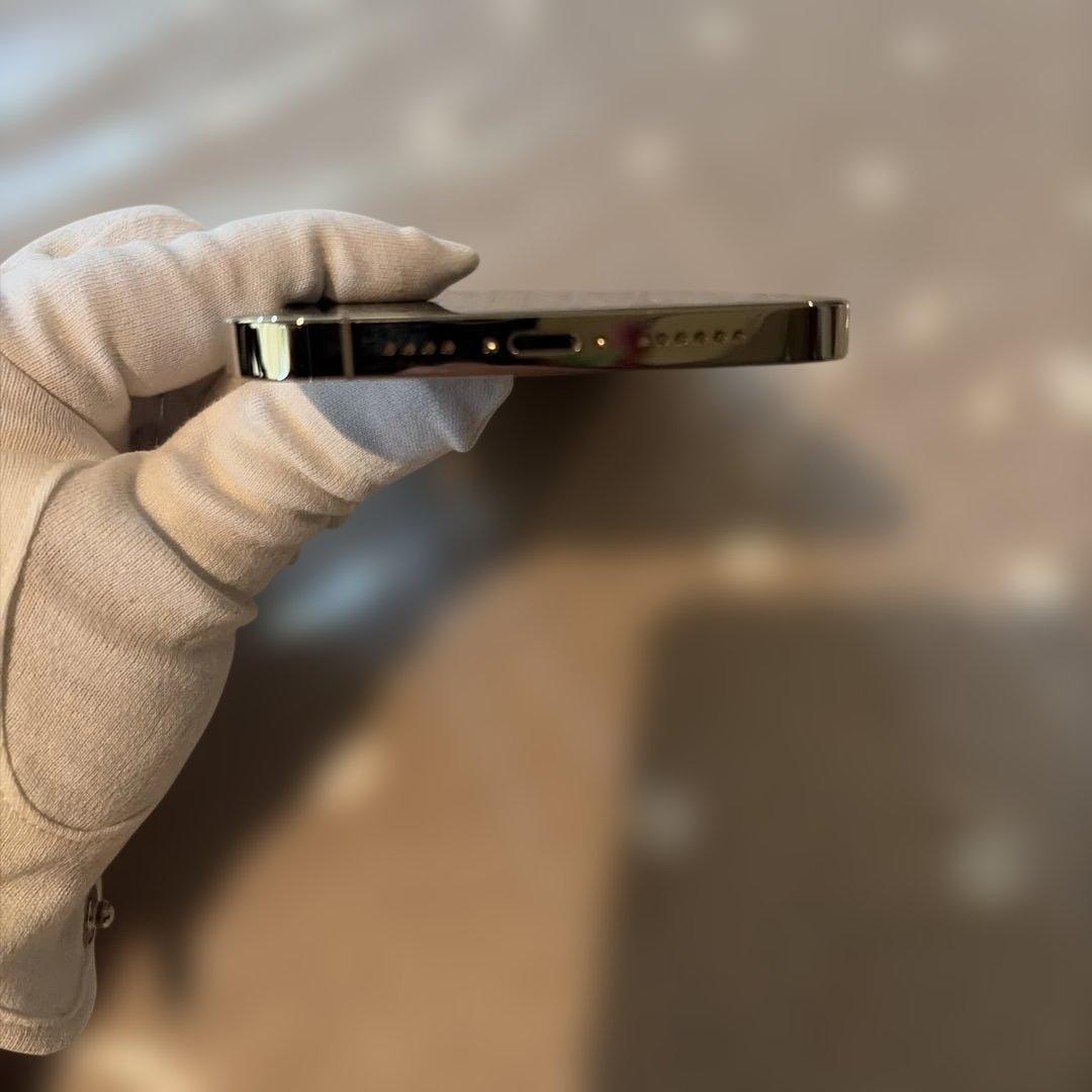 美品 iPhone12ProMAX 256GB ゴールド