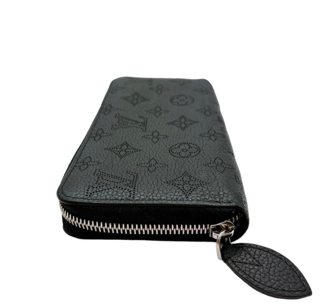 吉*人様 ルイヴィトン　マヒナ　ジッピーウォレット　M61867 長財布　ブラッ