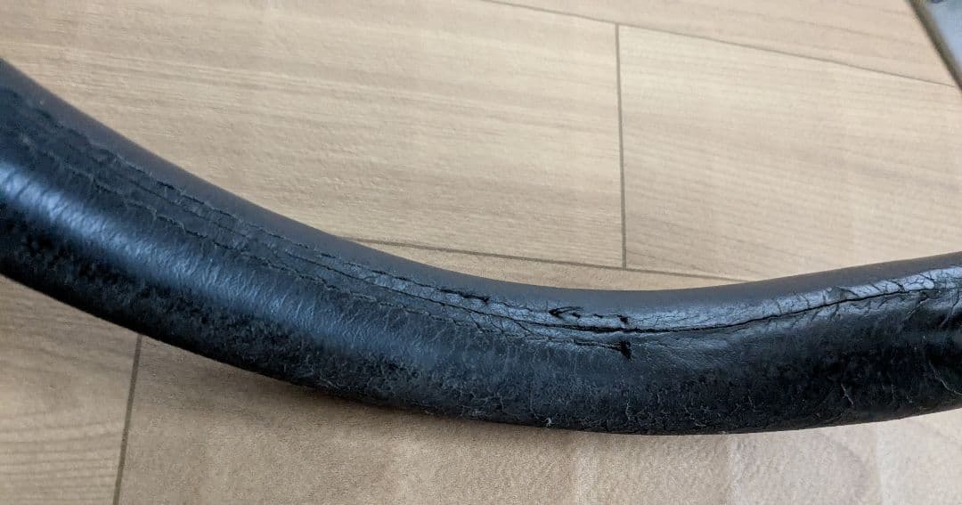 ★MOMO ステアリング ベローチェ★