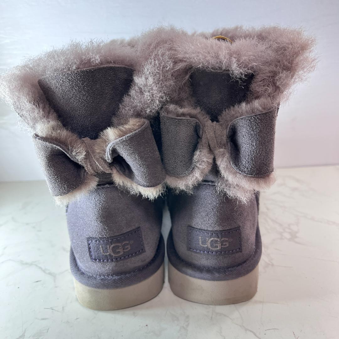 専用入手困難 未使用級 UGG ベイリーボウ風 ムートンブーツ パープル 24c