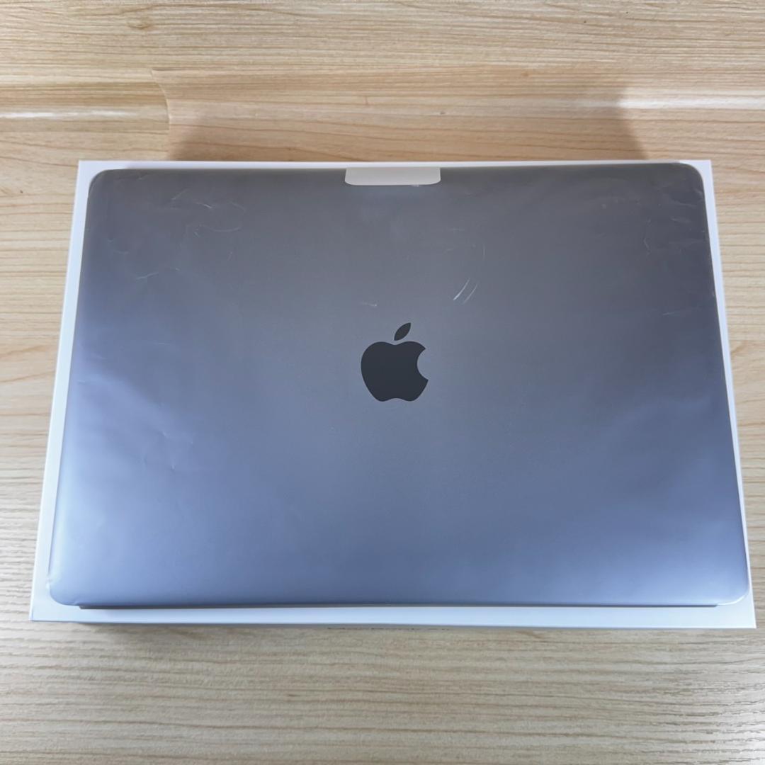 P66 超美品 100%-31 MacBook Air M1 13inch