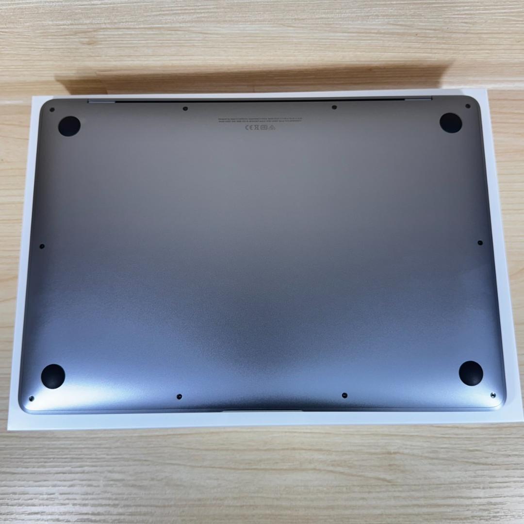 P66 超美品 100%-31 MacBook Air M1 13inch