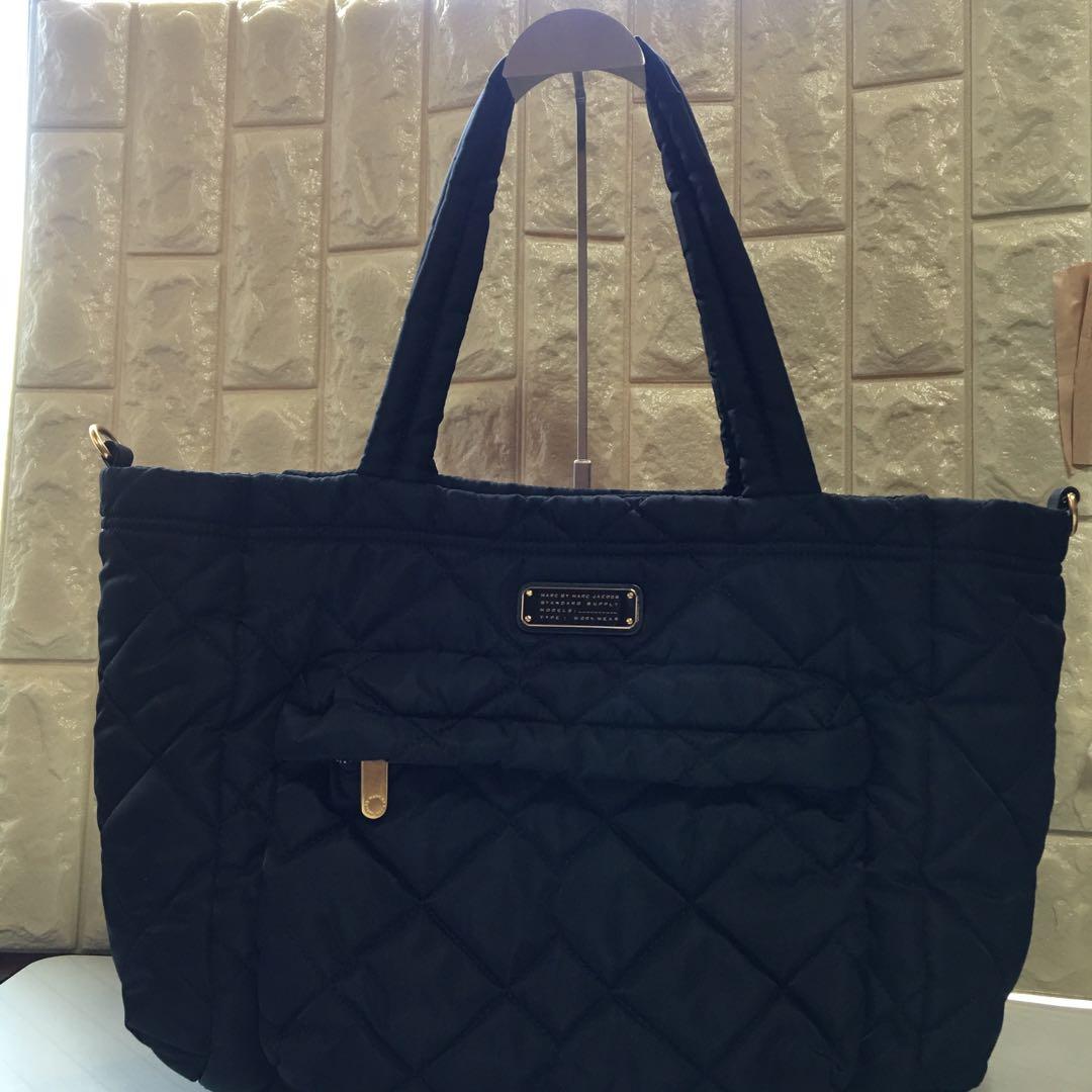 MARC BY MARC JACOBS バッグ 黒 キルティング