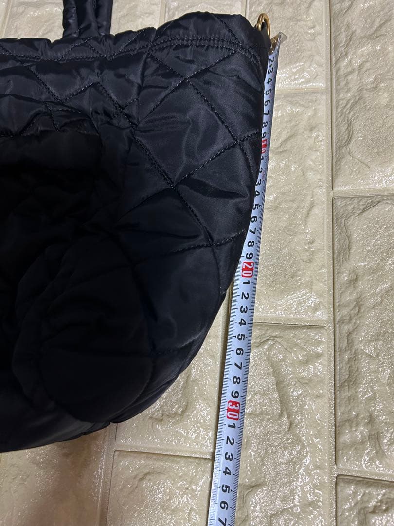 MARC BY MARC JACOBS バッグ 黒 キルティング