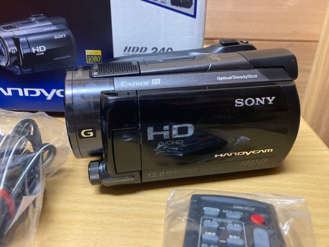 ビデオカメラ SONY Handycam HD 240GB