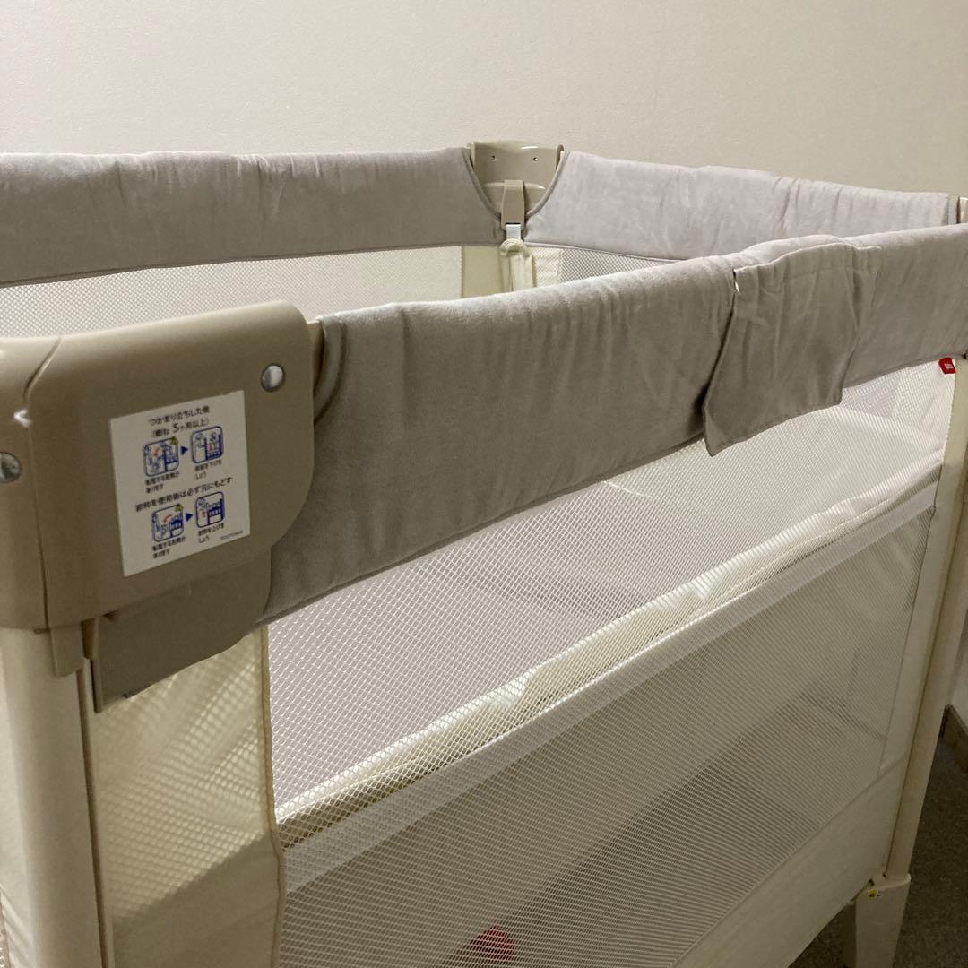 アップリカ ココネル　エアープラスAB ホワイトベージュ