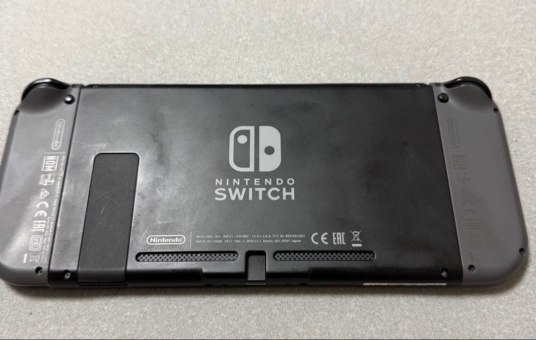 任天堂スイッチ グレー 本体 箱無し 美品