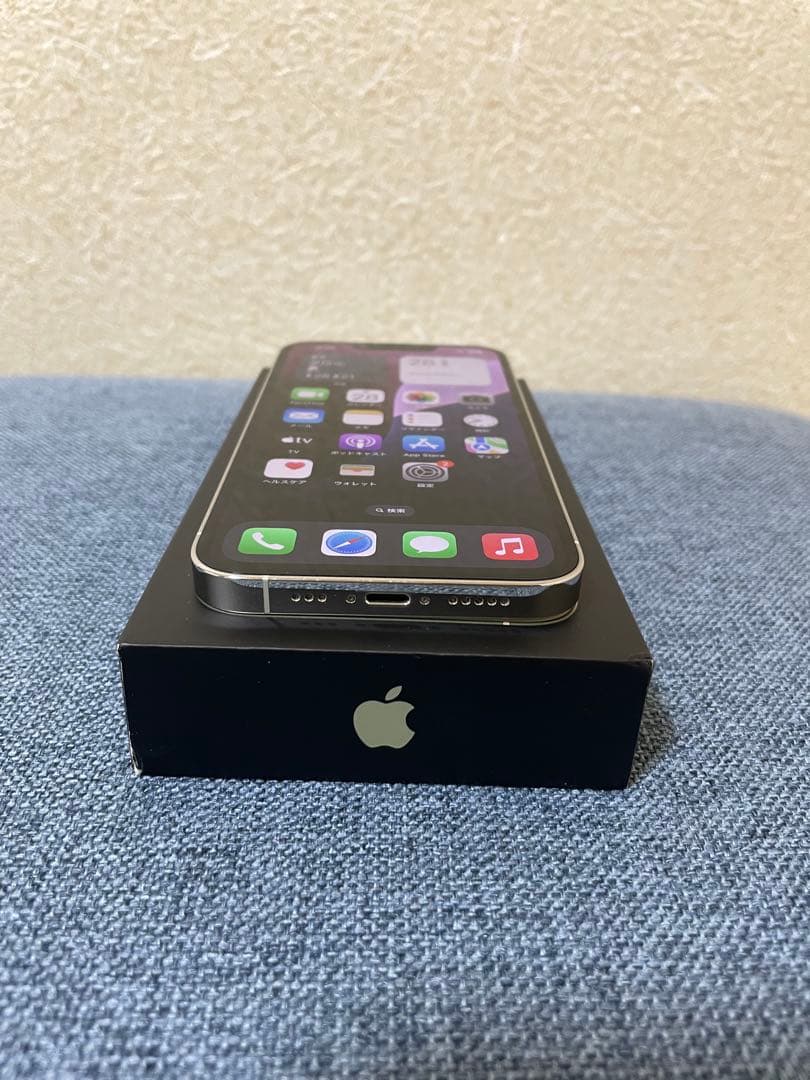 iPhone 13 Pro シルバー256GB シムフリーバッテリー新品100%