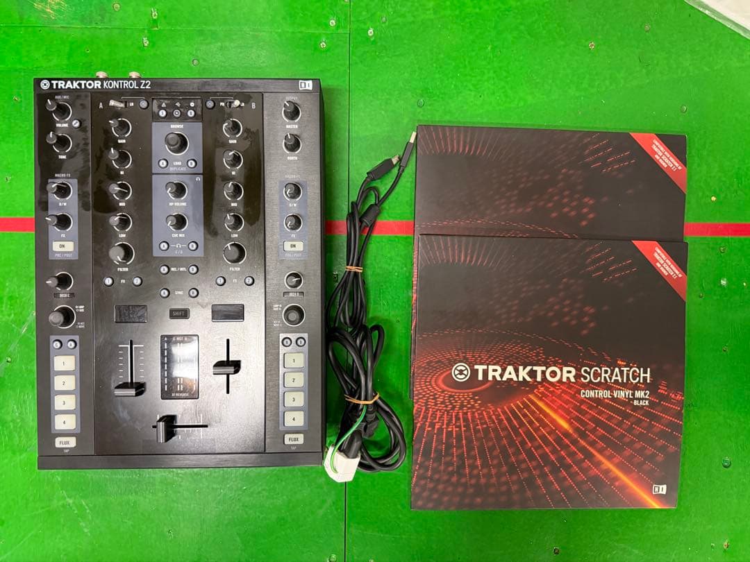ス*ブ様 TRAKTOR KONTROL Z2 DJミキサー