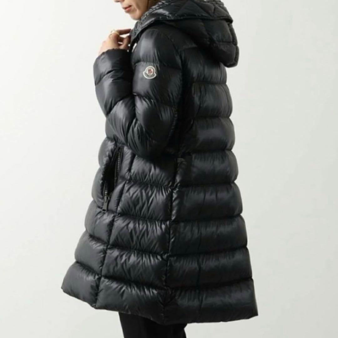 《美品》モンクレール　レディース　ダウンジャケット