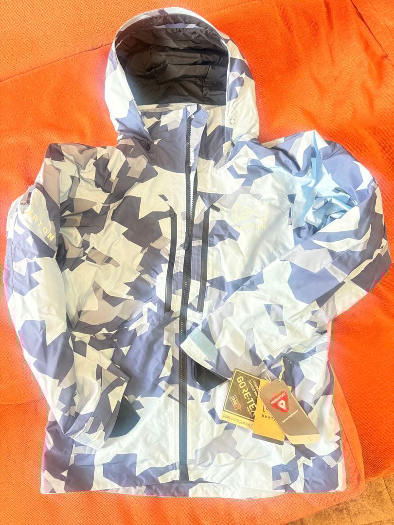 未使用品 BURTON AK SWASH JK Men’s L GEOCAMO