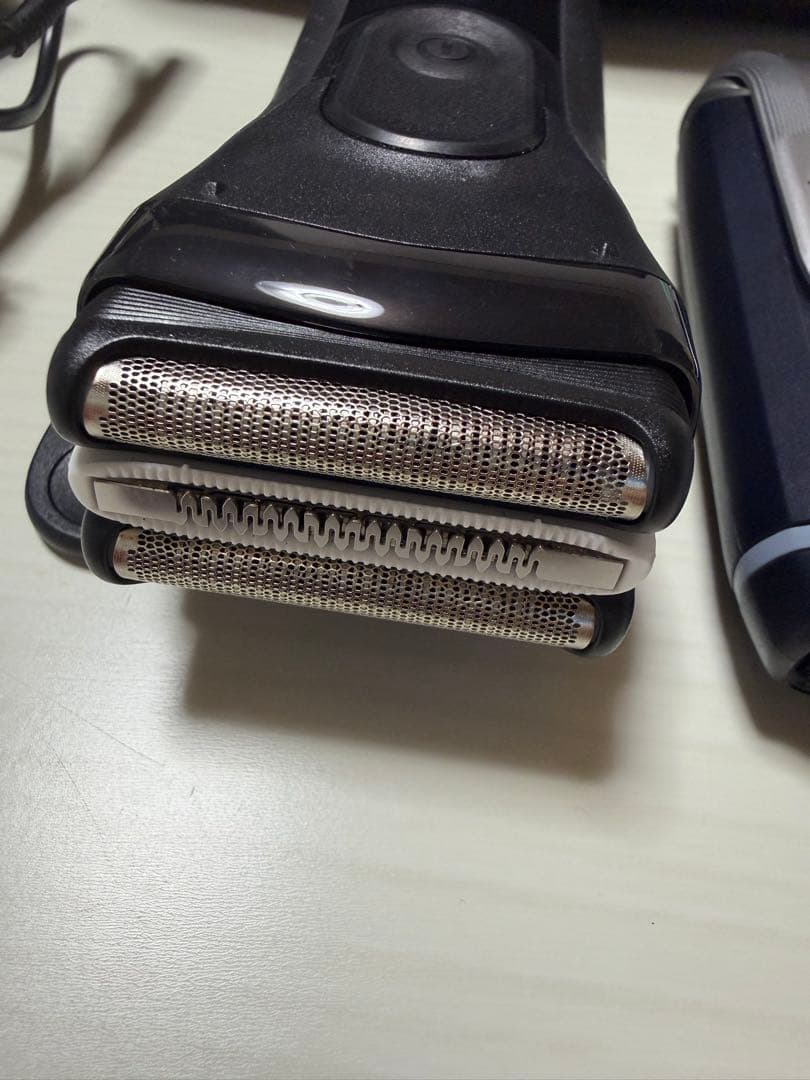 Braun Series 3 メンズ電気シェーバー