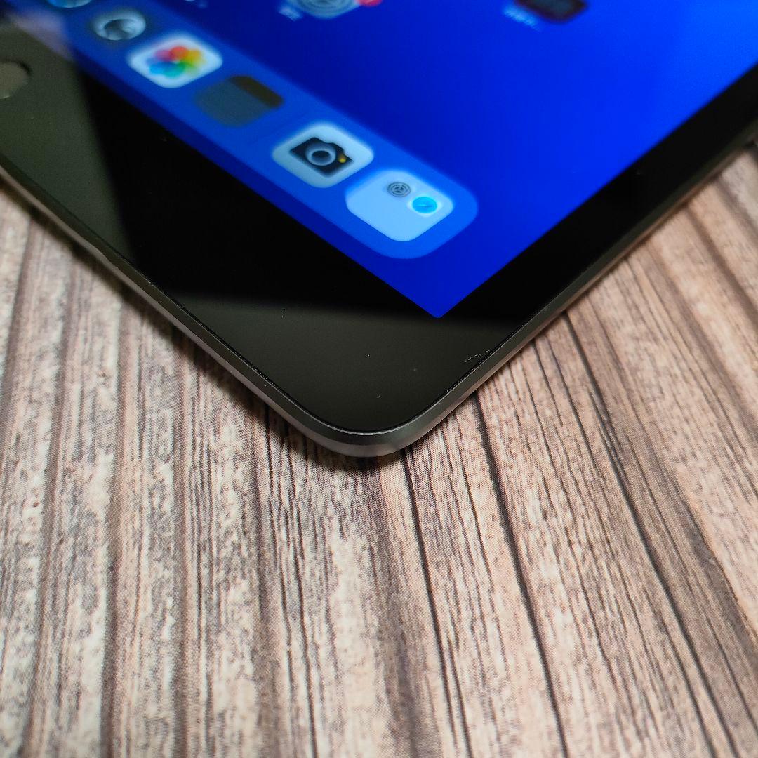 iPad 第8世代 32GB グレー SIMフリー 美品