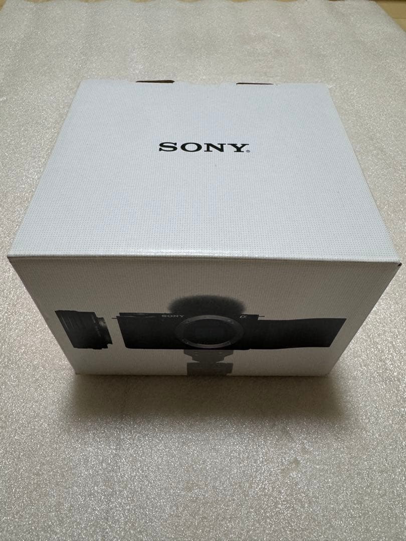 【新品未使用】SONY ZV-E10 ミラーレス一眼 カメラ 黒 ブラック