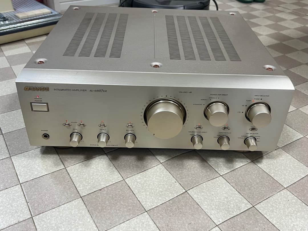 SANSUI AU-a607XR プリメインアンプ