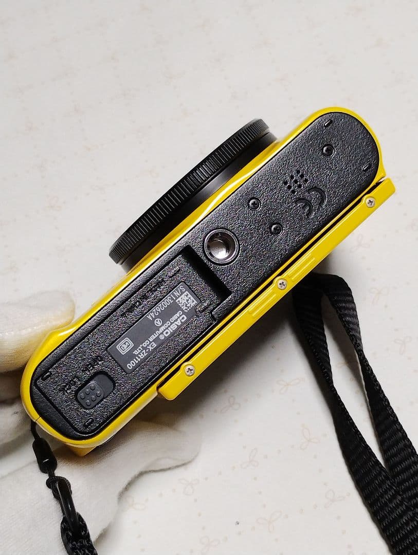 CASIO EXILIM EX-ZR1100 デジタルカメラ